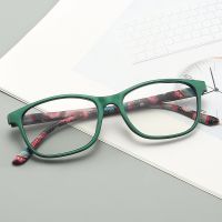 New Green Spring Leg Anti-blue Light Reading Glasses for Men and Women High-definition Reading Glasses Middle-aged and Elderly