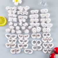 Lovely Eye Glasses Eyelash Cartoon Cookie Cutter Set Birthday Cake Biscuit Stamp Fondant Mould Kitchen Baking Wedding Party Tool Bread Cake  Cookie Ac