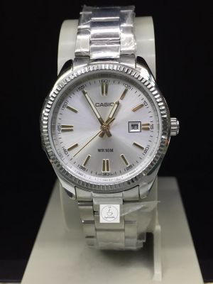 นาฬิกาข้อมือผู้หญิง CASIO รุ่น LTP-1302D-7A2VDF ตัวเรือนและสายสแตนเลส หน้าปัดสีขาว รับประกันของแท้ 100 %