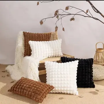 45 X 45 Cushion Insert - Best Price in Singapore - Jan 2024