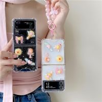 เคสโทรศัพท์มือถือ กันกระแทก ลายการ์ตูนเซเลอร์มูน 3D พร้อมสายคล้องมือ สําหรับ Samsung Z Flip 3 4 5 Galaxy Z Flip3 ZFlip4 Flip5