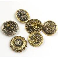 25-31mm Brass Embossed Skull Indian Shield Badge Purse Buckle Conchos For Leather Craft Wallet Bag Belt Collar Accessories Haberdashery