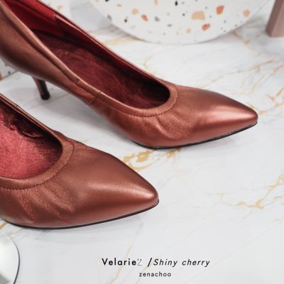 ทรงปกติ:เปลี่ยนไซส์ได้-ไม่รับคืน::รุ่นขายดี Zenachoo Velarie2 สูง 2 นิ้ว สี Shinny Cherry รองเท้าหนังแกะแท้ หัวแหลมหน้ากว้าง