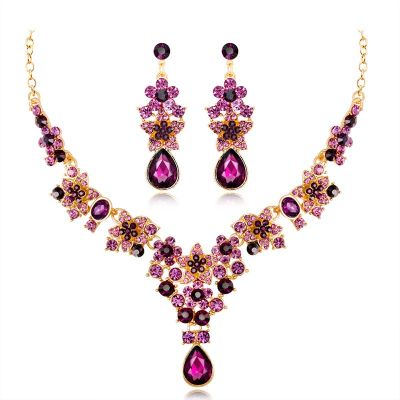 Amart Fashion Glamour Jewelry Set Has A Fabulous Unique Design Suitable For Grand Occasions Such As Dance Parties