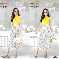 P6152  Set 2 ชิ้น เสื้อแขนกุด+กระโปรงลายจุดเล็ก  Set of 2 pieces. Sleeveless top + small polka dot skirt.