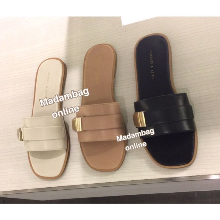 charles-keith-duckle-slide-sandals-รองเท้าแตะ-ส้นแบน