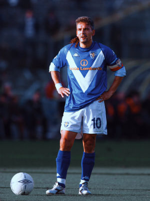 โปสเตอร์นักฟุตบอล Roberto Baggio รับทำ โปสเตอร์ติดผนัง ของแต่งบ้าน แต่งห้องนอน 77poster