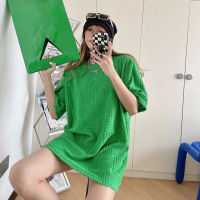 Green design sense niche short-sleeved T-shirt women, 2021 new jacquard weave pattern towel all-match inner base shirt top