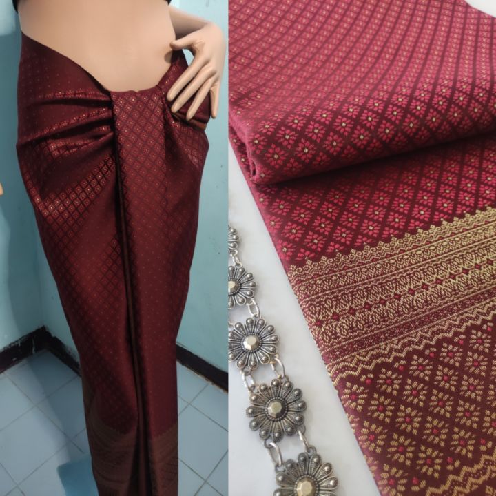 pv06014-ผ้าถุง-สีแดงเข้ม-ผ้าแพรวาผ้าไทย-ผ้าไหมสังเคราะห์-ผ้าไหม-ผ้าไหมทอลาย-ผ้าถุง-ผ้าซิ่น-ของรับไหว้-ของฝาก-ของขวัญ-ผ้าตัดชุด