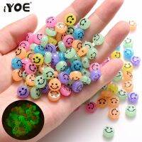 【LZ】 IYOE-Luminous Acrílico Sorriso Spacer Beads Mix Color DIY Fazer Jóias Handmade Pulseira Bordado 10mm 50 Pcs 100 Pcs 200Pcs