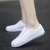 (HÀNG CHẤT LƯỢNG CAO) Giày nhựa lỗ thoáng khí Native siêu đẹp cho nữ - MH40 thumbnail