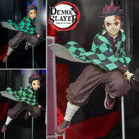 Figure ฟิกเกอร์ จากการ์ตูนเรื่อง Kimetsu no Yaiba Demon Slayer ดาบพิฆาตอสูร Kamado Tanjirou คามาโดะ ทันจิโร่ ชุดกิโมโน Ver Anime ของสะสมหายาก อนิเมะ การ์ตูน มังงะ คอลเลกชัน ของขวัญ Gift จากการ์ตูนดังญี่ปุ่น New Collection Doll ตุ๊กตา manga Model โมเดล