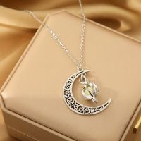 1pcs Imitation White Gold Necklace Ladies Simple Light Luxury Style Moon Pumpkin Shaped Pendant Jewelry