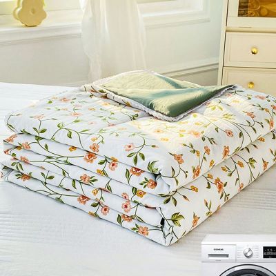 Flowers Soft Skin Friendly Summer Blanket Lace Super Soft Comfortable Quilted Quilt Thin Machine Wash Single Double Bed Quilts