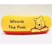 POOH  กล่องแว่น  กล่องแว่นตา ลาย POOH  (Glasses case) ลาย หมีพูห์  น่ารัก น่าใช้งาน ผลิตจากวัสดุอย่างดี มีบริการเก็บเงินปลายทาง สวยงาม สีสด  BY NPNN SHOP