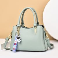 New popular womens bag shoulder messenger lattice