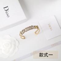 [COD]D อุปกรณ์ภายในบ้าน Dijia สร้อยข้อมือรุ่นใหม่ CD สร้อยข้อมือตัวอักษรเปิดสร้อยข้อมือแฟชั่นย้อนยุคสไตล์ยุโรปและอเมริกา