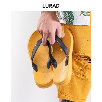 Flip-flops male antiskid outdoor summer wear rubber feet cool fashion slippers clip to tow slippers tide wholesale