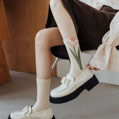 ถุงเท้ายาวทรงสูงสำหรับดอกทิวลิปถุงเท้าข้อสูงน้ำหนักเบาพิมพ์ลายน่ารักสำหรับเป็นของขวัญวันเกิดปีใหม่
