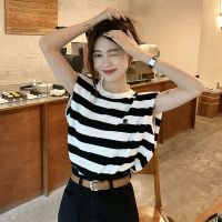 【July】 and white striped vest T-shirt womens summer Korean version 2023 new design sense scheming minority loose outerwear top