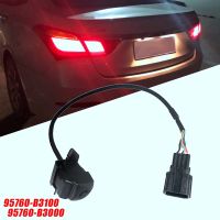 1 PCS Car Rear View Camera Reverse Parking Assist Car Accessories 95760-B3100 Black For MISTRA 2013-2016 Backup Camera 95760 B3000