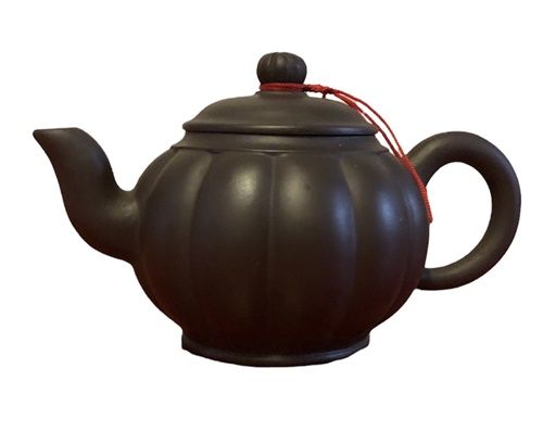 ป้านชา-กาน้ำชา-อี๋ซิง-yixing-กาชาดินเผาสีน้ำตาลเข้มจากเจึยงซู-เซี่ยงไฮ้-ประเทศจีน-ขนาด-13x8x8-cm-บรรจุ-120-cc