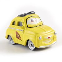 【Direct-sales】 Rokomari Fashion House ของขวัญวันเกิดของเล่นโมเดลรถอัลลอยพลาสติกหล่อจาก Pixar Car 3 Lightning ของรถโลหะชาย39แบบ1:55