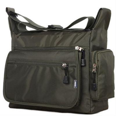 2021Men bag shoulder bag for men crossbody messenger bags nylon bag travel waterproof bag office workers light package