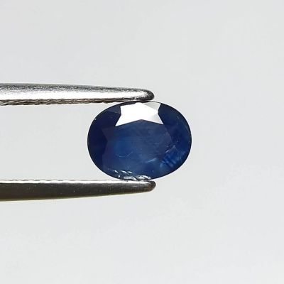 พลอย ไพลิน แซฟไฟร์ แท้ ธรรมชาติ ( Natural Blue Sapphire ) หนัก 1.27 กะรัต