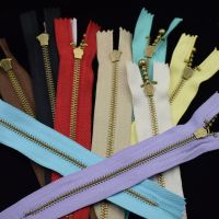 ☞✜♧ 10PCS 3 Close-end Zippers Bronze for DIY Sewing Bags Jeans Shoes Clothing Tailor Craft Purse Zipppers Patchwork Accessories