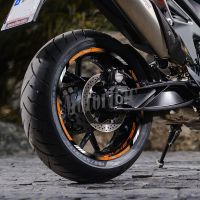 ของมาใหม่! สำหรับ KTM สติกเกอร์ Duke790 DUKE 790ล้อรถจักรยานยนต์กระทะล้อรูปลอกแถบสะท้อนแสงเทปอุปกรณ์เสริมกันน้ำ