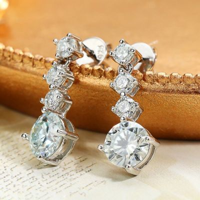 Serety Day S925 Silver Plate Pt950 Stud Jewelry D Color 2.6 Carat Moissanite Long Tassel Earrings Beating Heart Gift Wholesale
