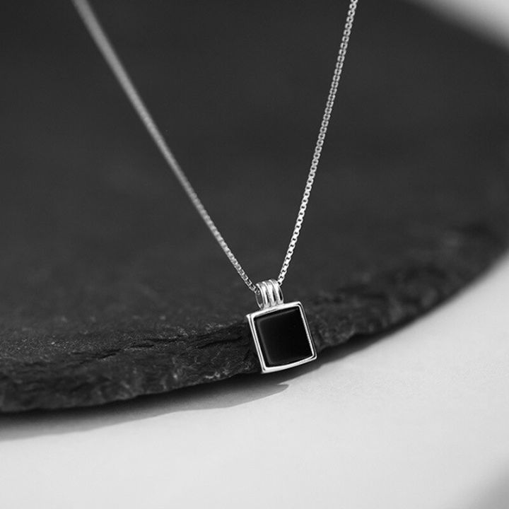 cw-fashion-aesthetic-black-square-pendant-necklace-for-women-silver-plated-sweater-clavicle-chain-necklace-statement-jewelry-gift