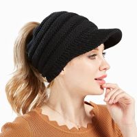 【YD】 Hats Exclusives Beanie Warm Chunky Cable Knit Messy Bun Hat Ponytail Cap Womens Ribbed with Brim