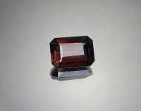 พลอย ทัวร์มาลีน ดิบธรรมชาติ (Tourmaline)  ดราไวต์ (Dravite) น้ำหนัก 3.91 ct. ขนาด 7.4*5.2*10.7 mm. พลอยแท้ 100% เนื้อดี  ราคาถูก