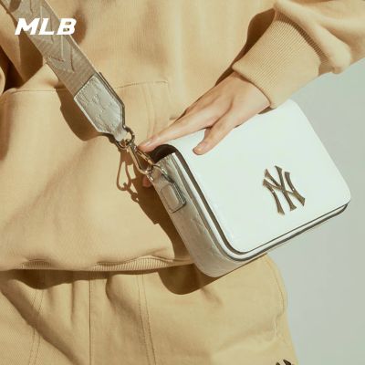 New ของแท้ 💯% MLB NEW YORK YANKEES /กระเป๋าสะพายข้าง/กระเป๋าสะพายข้าง MLB（สินค้ามาพร้อมกระเป๋าใส่เหรียญ）
