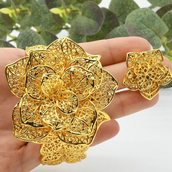 กำไลทอง1บาท-กำไลดอกไม้-ทองเยาวราชสร้อยข้อมือ-แหวน-ทอง-เงินโบราณสร้อยข้อมือกลีบกุหลาบ