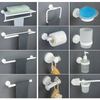 【jw】▨₪▥  Matte Branco Acessórios Do Banheiro Hardware Set Suporte De Toalha Banho Papel Robe Hook Escova Vaso Sanitário Saboneteira Prateleira Toalheiros