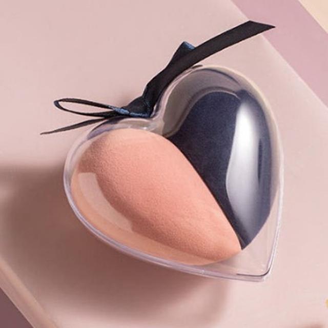 cw-wet-and-dry-makeup-egg-puff-soft-sponge-foundation