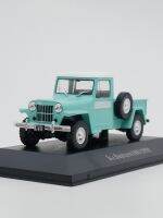 รถ1:43ของเล่นโมเดลโลหะ Ixo IKA Baqueano 1000 1959รถ Diecast