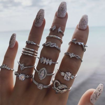 15ชิ้นชุดแหวนวงบางข้อนิ้วสำหรับผู้หญิงหรูหราเครื่องประดับอัญมณีแหวนพลอยปลอมฝังสำหรับของขวัญ