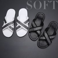 New Designer Brand Summer Men Slide Fashion Slip-On Beach Slippers Man Striped Sandals Design Outside Shoes Latex Flip Flops