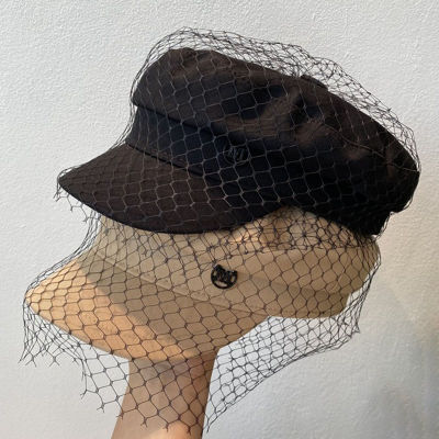 HotMAXSITI U ใหม่ M เส้นด้ายตาข่ายผ้าฝ้ายแบนแปดเหลี่ยมหมวกผู้หญิงอังกฤษวินเทจสีทึบจิตรกรหมวกสีดำซาตินเลดี้ Newboy หมวก