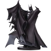 (Clearance Sales) DCD36928, DCC Batman Black &amp; White Batman by Todd McFarlane Deluxe Statue Ver.2 แบทแมน