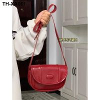 South Korea ins retro red saddle bag senior feeling female new spring and summer 2023 bag single shoulder