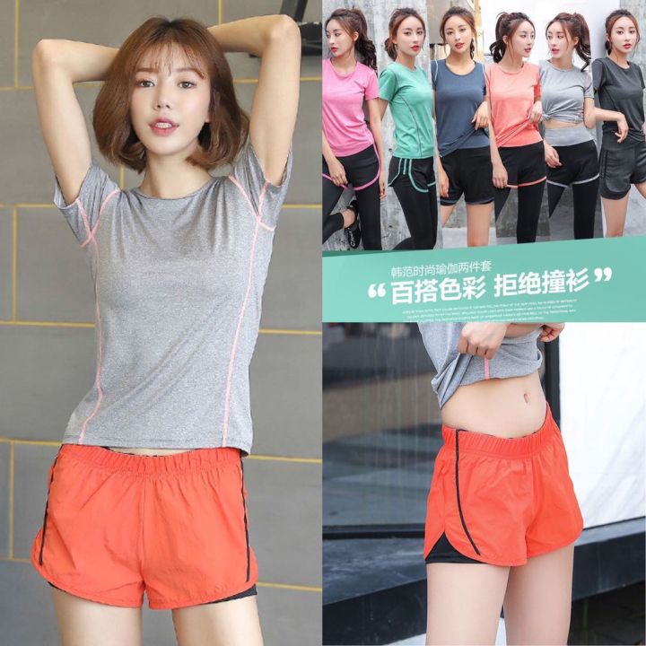 ส่งไวจากไทย-set-yoga-2in1-yoga-201-ชุดออกกำลังกายผู้หญิง-ชุดวิ่ง-ชุดโยคะ-เสื้อแขนสั้น-กางเกงขาสั้นสีส้ม