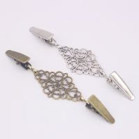 New R Fashion Sweater Shawl Clips