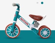 Xe thăng bằng hai bánh motion trẻ em có bàn đạp