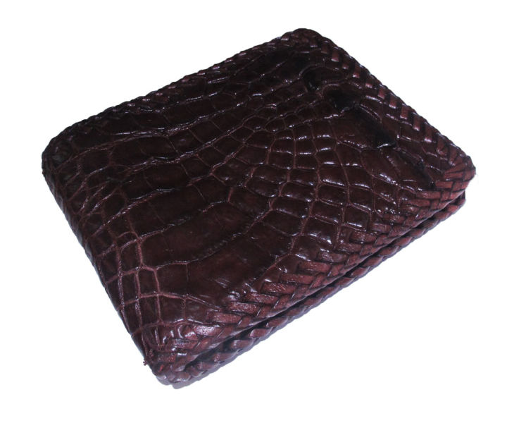 กระเป๋าหนังจระเข้-หนังเต็มแผ่น-สีน้ำตาล-very-cool-genuine-crocodile-leather-bifold-wallet