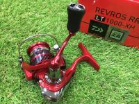 รอกสปิน DAIWA REVROS RR LT 1000-XH NEW 2019 (รอบ 6.2:1) ประกัน DAIWA THAILAND